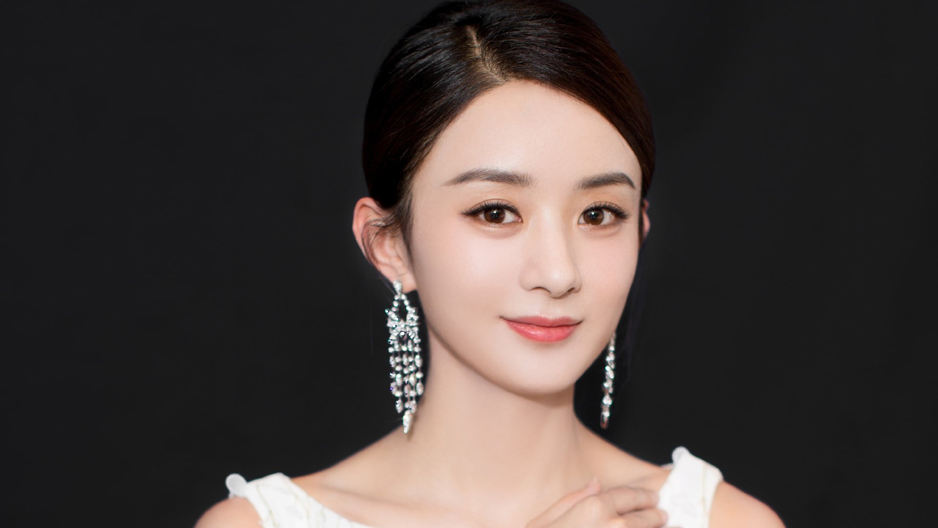 “中国足球职业俱乐部签订多项青训合作协议”,中国足球青训基地有哪些